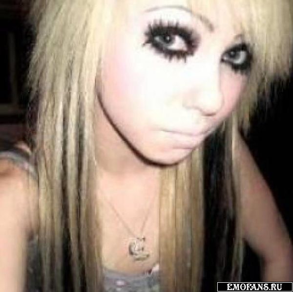 HotEmoGirl 1 HotEmoGirl 1