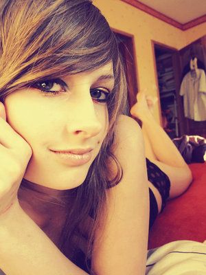 HotEmoGirl 127 HotEmoGirl 127